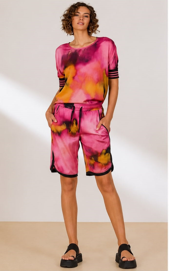 Women’s Vibrant Watercolor Print Athletic Shorts Set / Casual Loungewear Co-ord