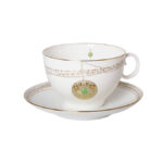 СUP WITH SAUCER TEA APPLE GOLDEN MEDALLION